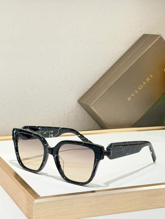 Picture of Bvlgari Sunglasses _SKUfw80443346fw
